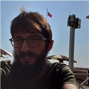 Laureato in Scienze filosofiche offre lezioni o aiuto in materie umanistiche